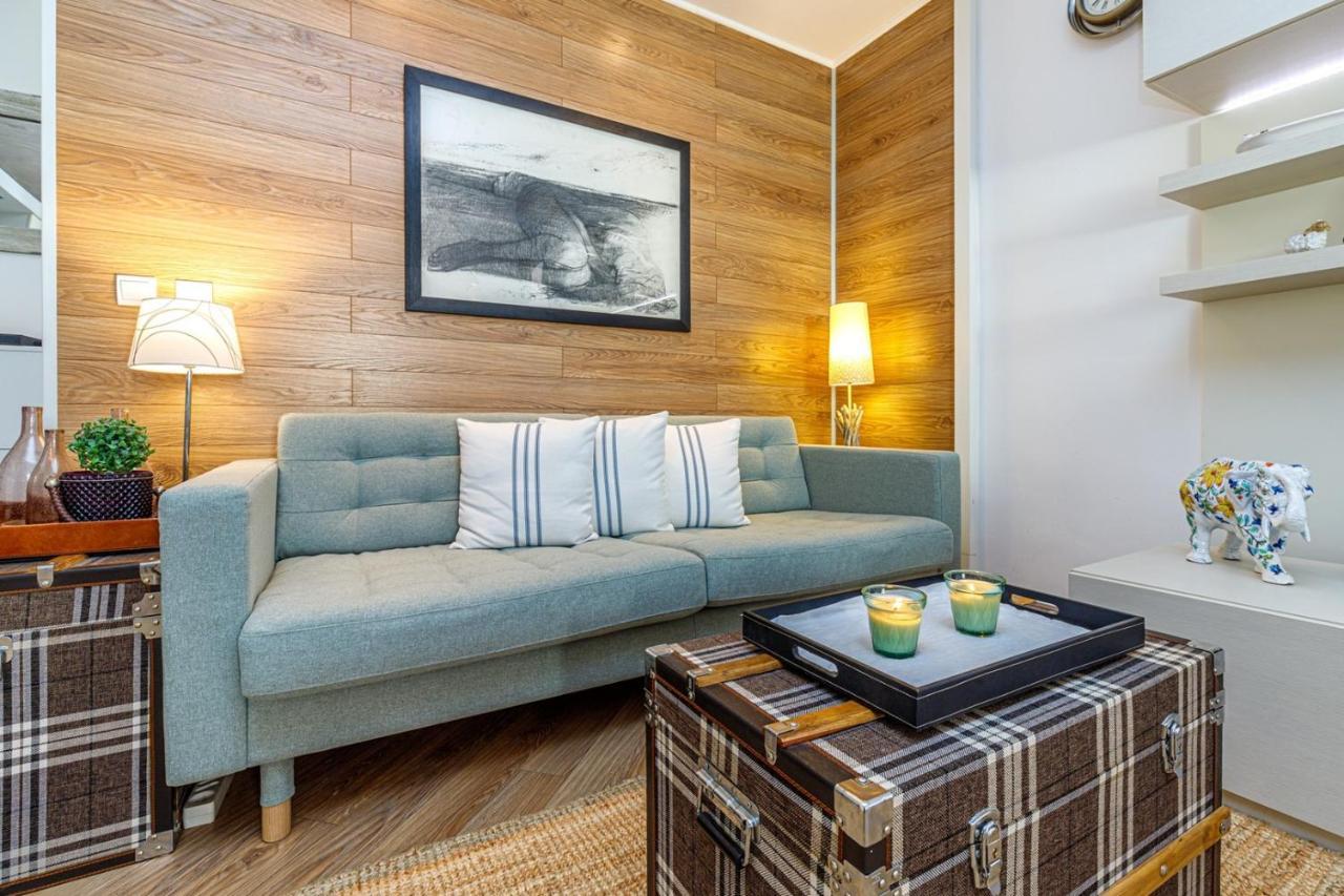 Two Bedroom Apartment La Mer Poreč Exteriör bild