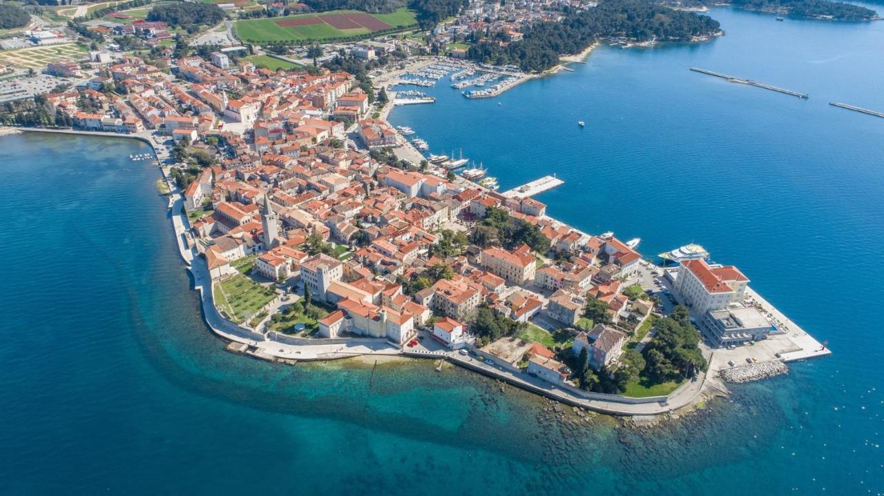 Two Bedroom Apartment La Mer Poreč Exteriör bild