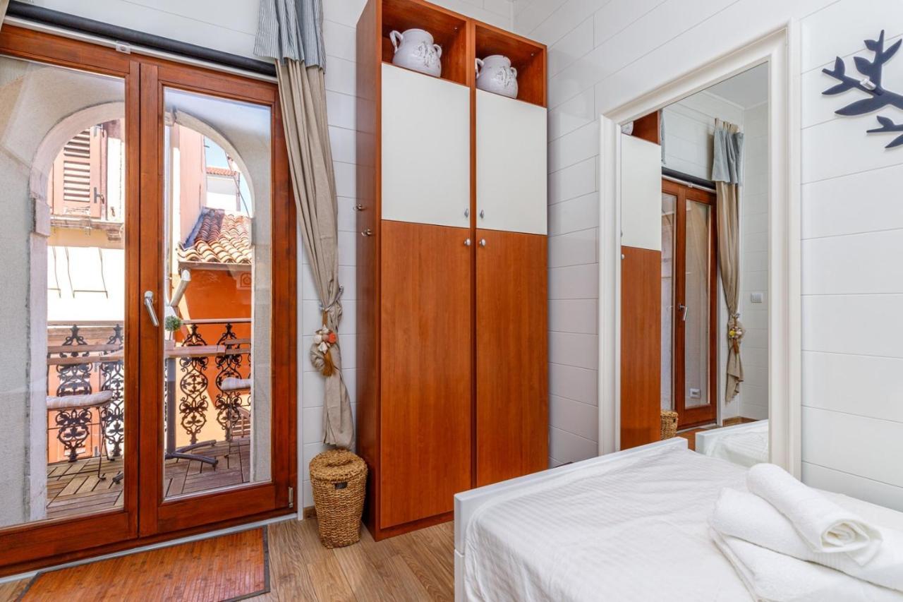 Two Bedroom Apartment La Mer Poreč Exteriör bild